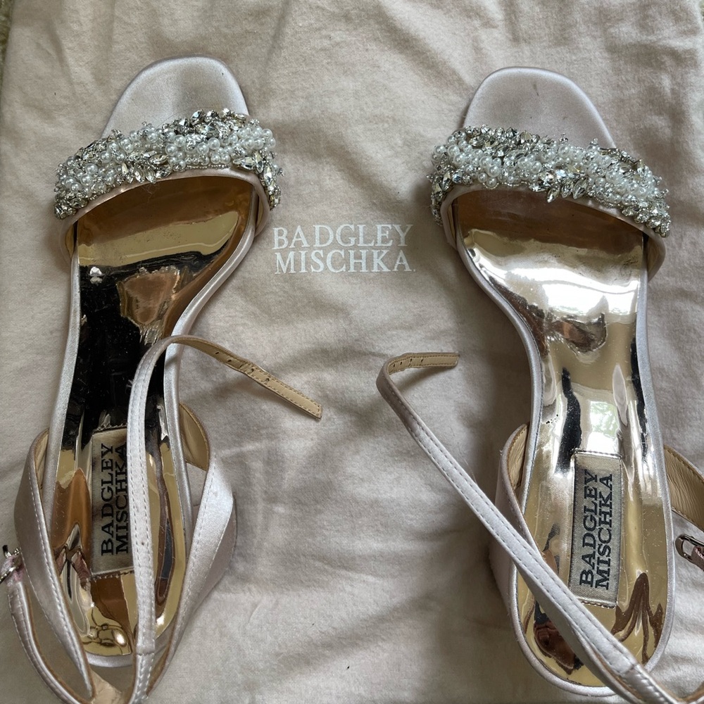 Badgley Mischka Sandal